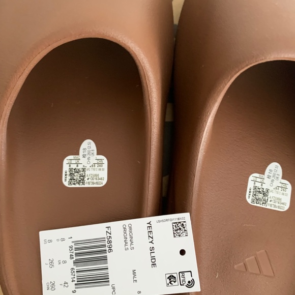 Flax Yeezy Slides main image 5